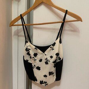 Cider Black & White Floral Going Out Top - SMALL